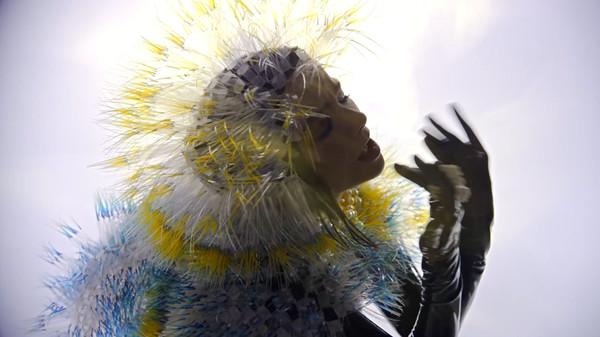 Bjork Vulnicura的VR专辑(Björk Vulnicura Virtual Reality Album)