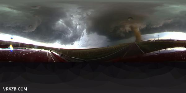 【360° VR】开车遇上恐怖龙卷风