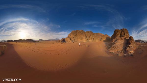 【360° VR】约旦月亮谷的瓦迪鲁姆沙漠。8K空中视频