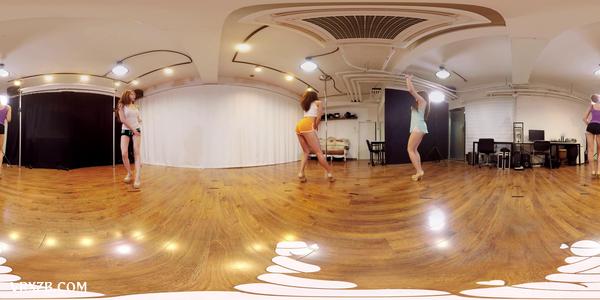 【360° VR】韩国女团Bambino美腿热舞