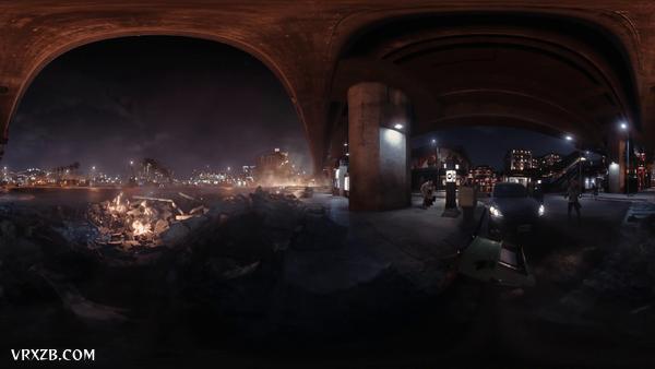 【360° VR】外星怪兽降临城市，疯狂生长